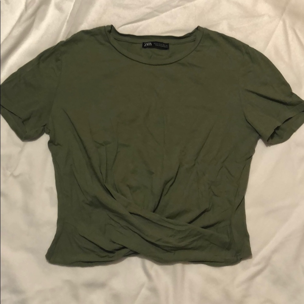 Zara t-shirt with cross detail at waist, M